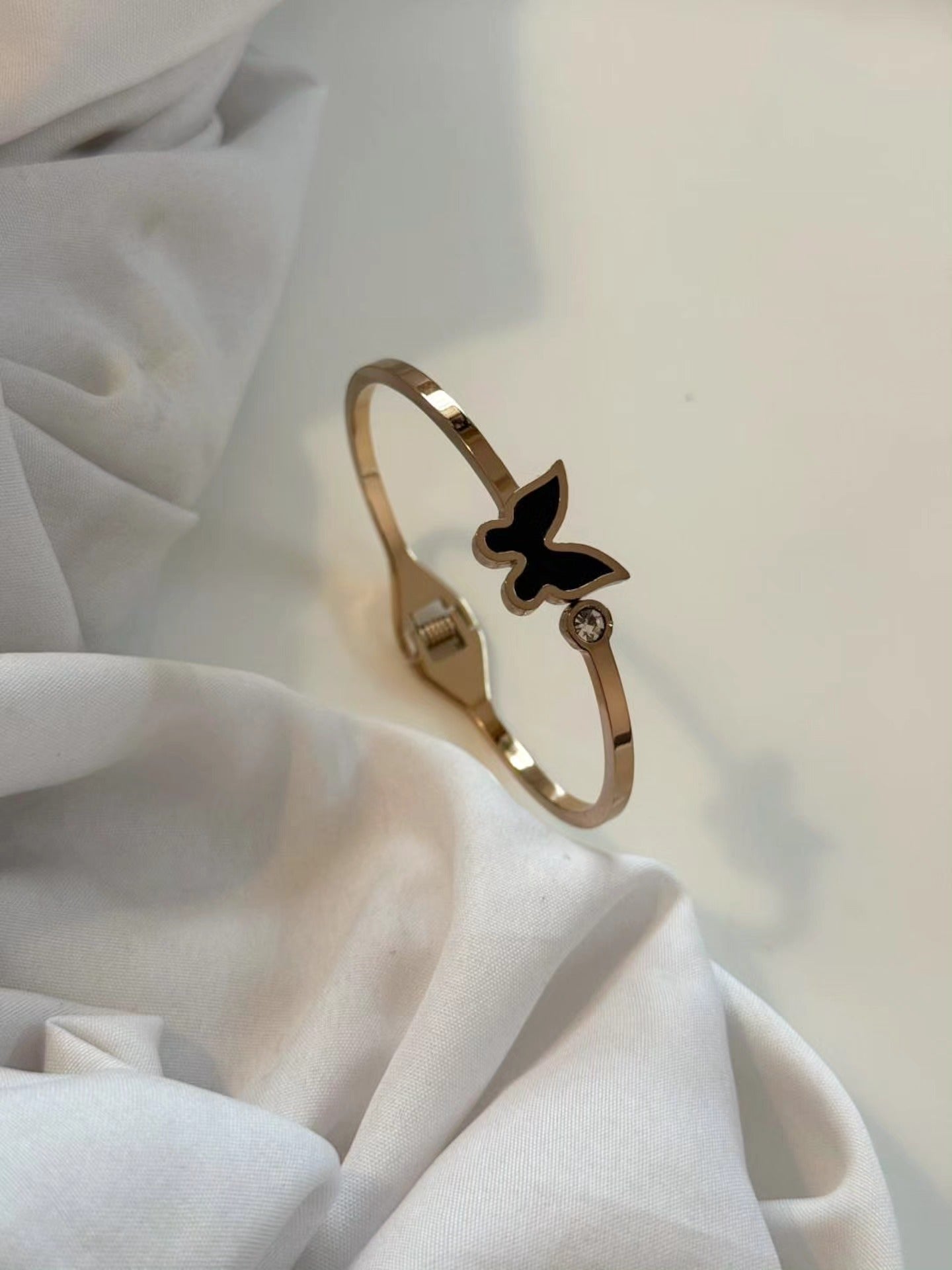 Small Open Butterfly Bracelet