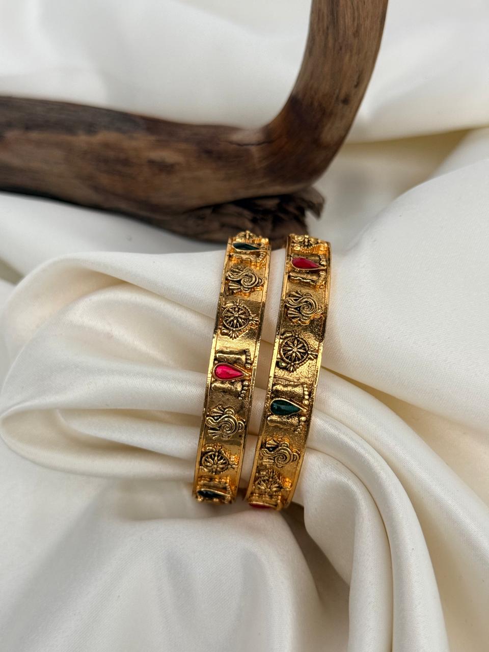 Antique Multimotif Gold Bangles