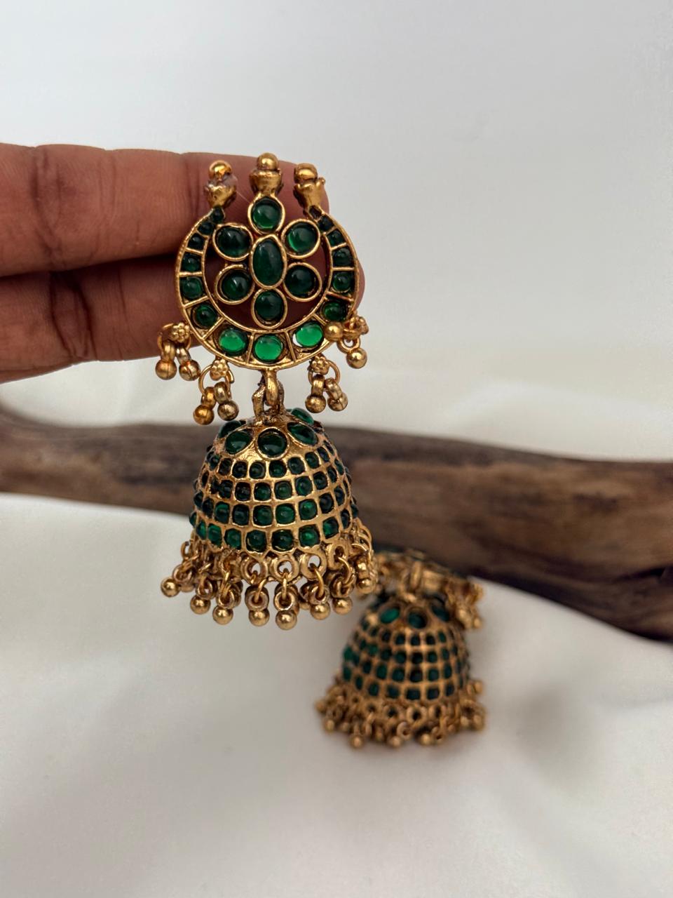 Emerald Jumbo Gold Jhumka