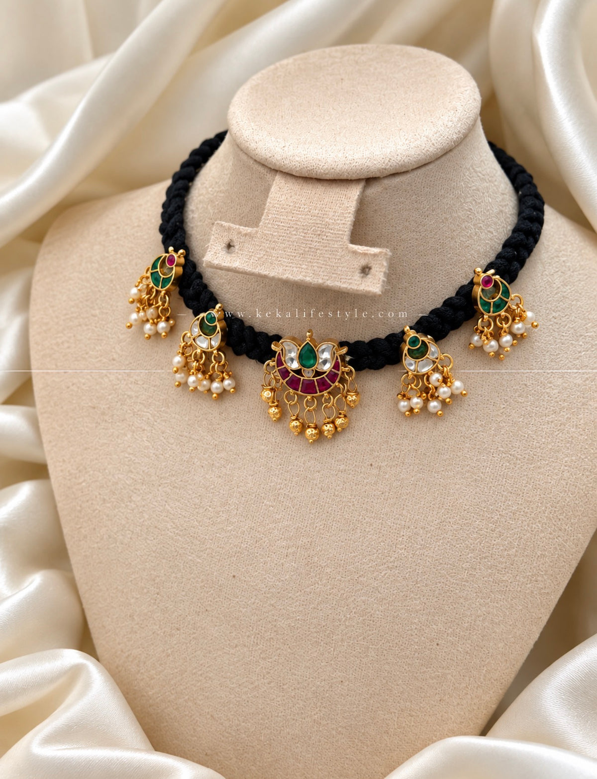 NH0315 - Jadau kundan in black thread