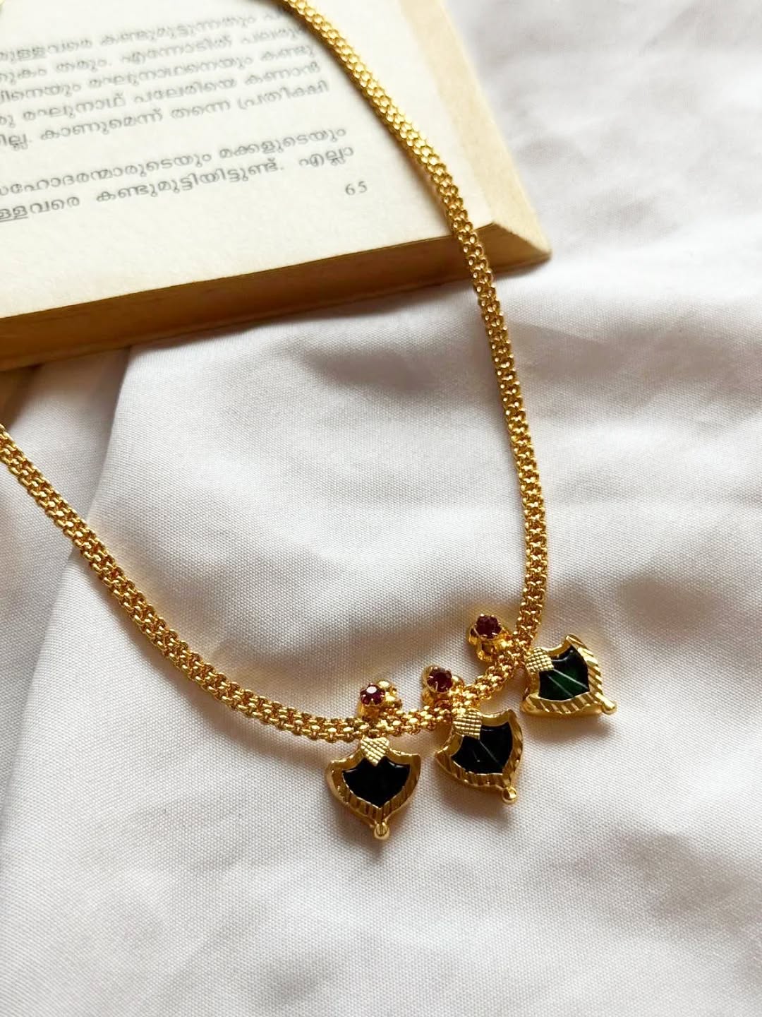 Tripple Palakka In Bombay Chain Gold Polished Necklace