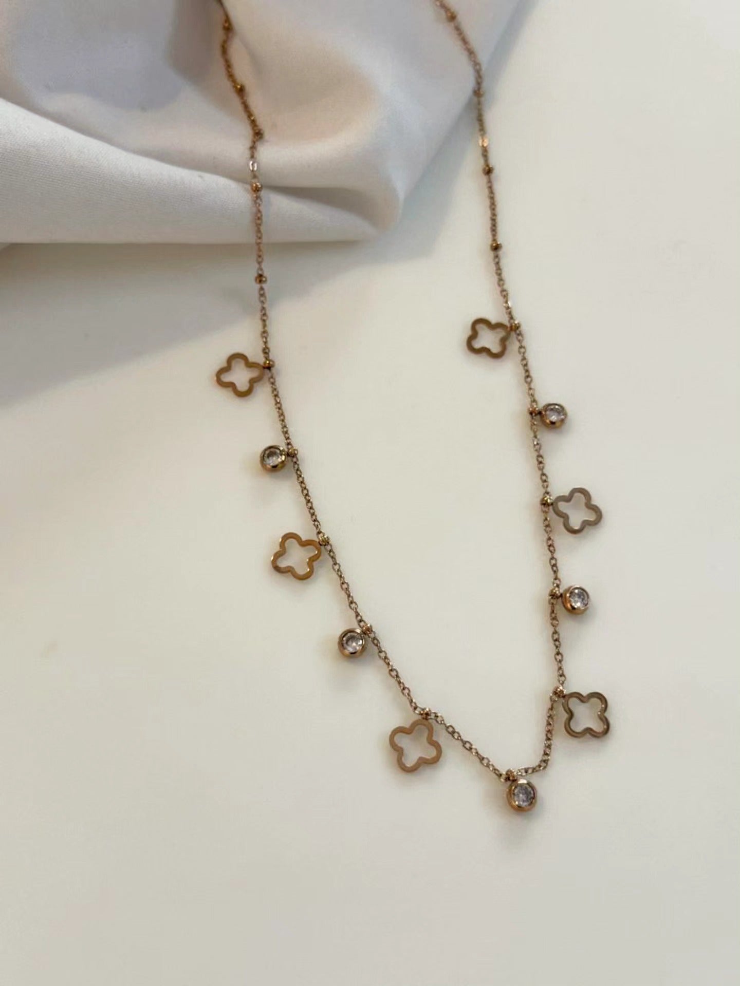 Anti-Tarnish Stainless Steel Transparent Flower And Stone Rose Gold Chain