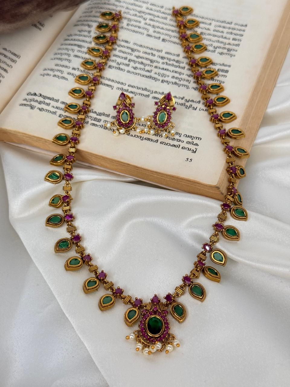 Premium Stone Palakka Haaram With Earrings