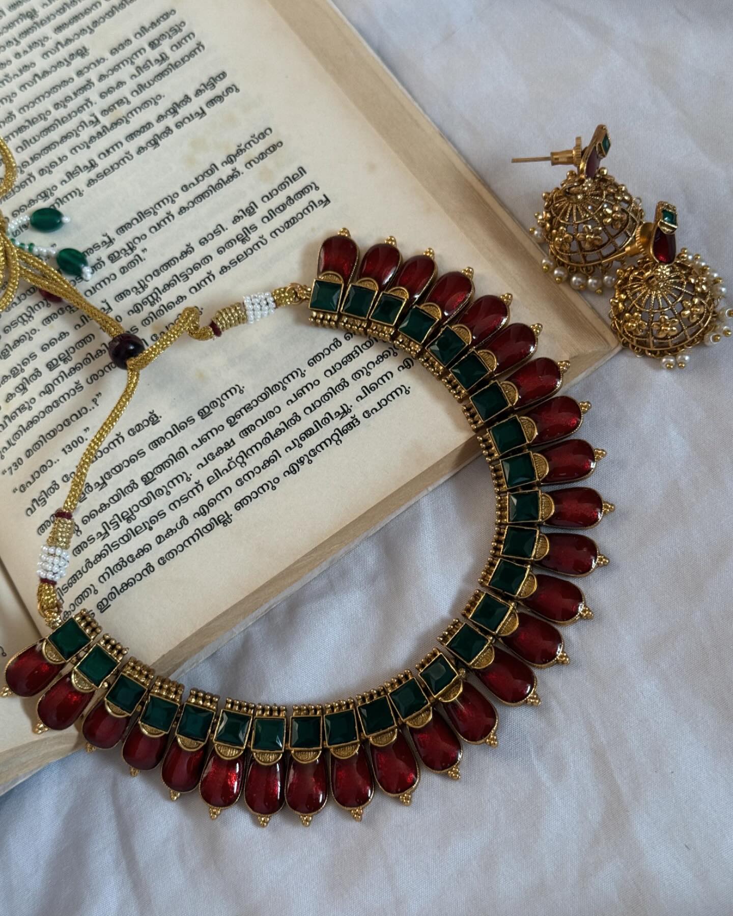 Red Palakka Necklace With Earrings