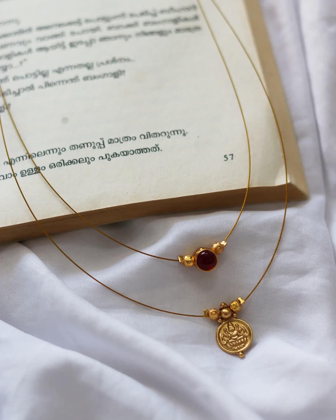 Small Lakshmi Coin With Kemp Round Handmade Necklace