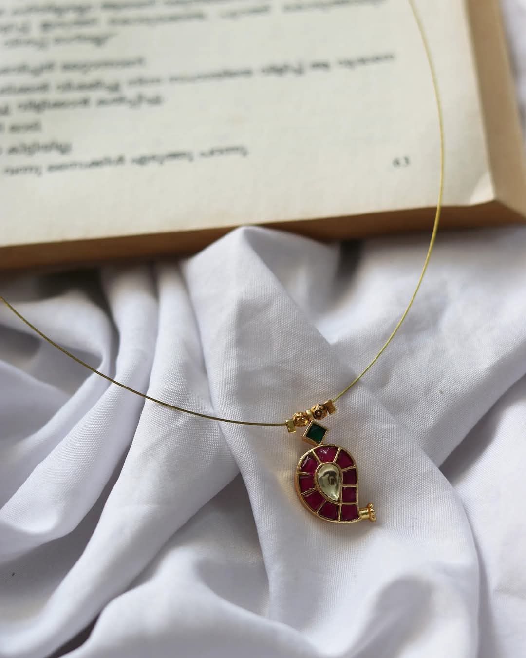 Jadau Kundan Single Mango Pendant Handmade Necklace