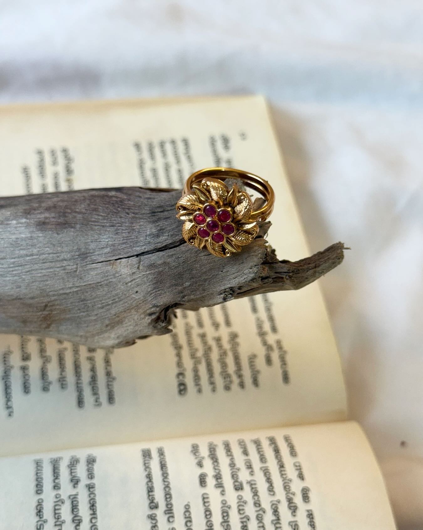 Premium Quality Ruby Stones In Flower Motif Gold Ring