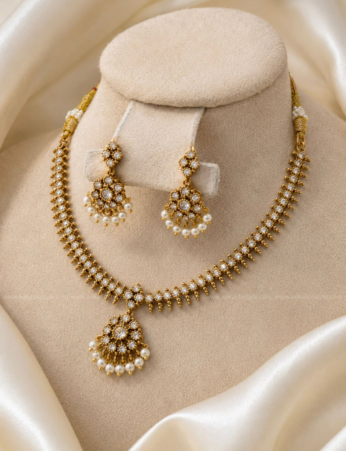 NGN0304 - AD stone attigai with earrings