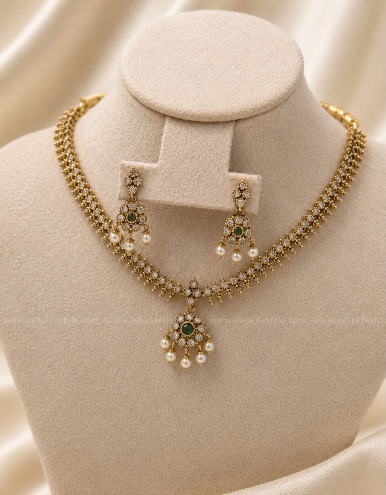 NGN0282 - Stone attigai with earrings