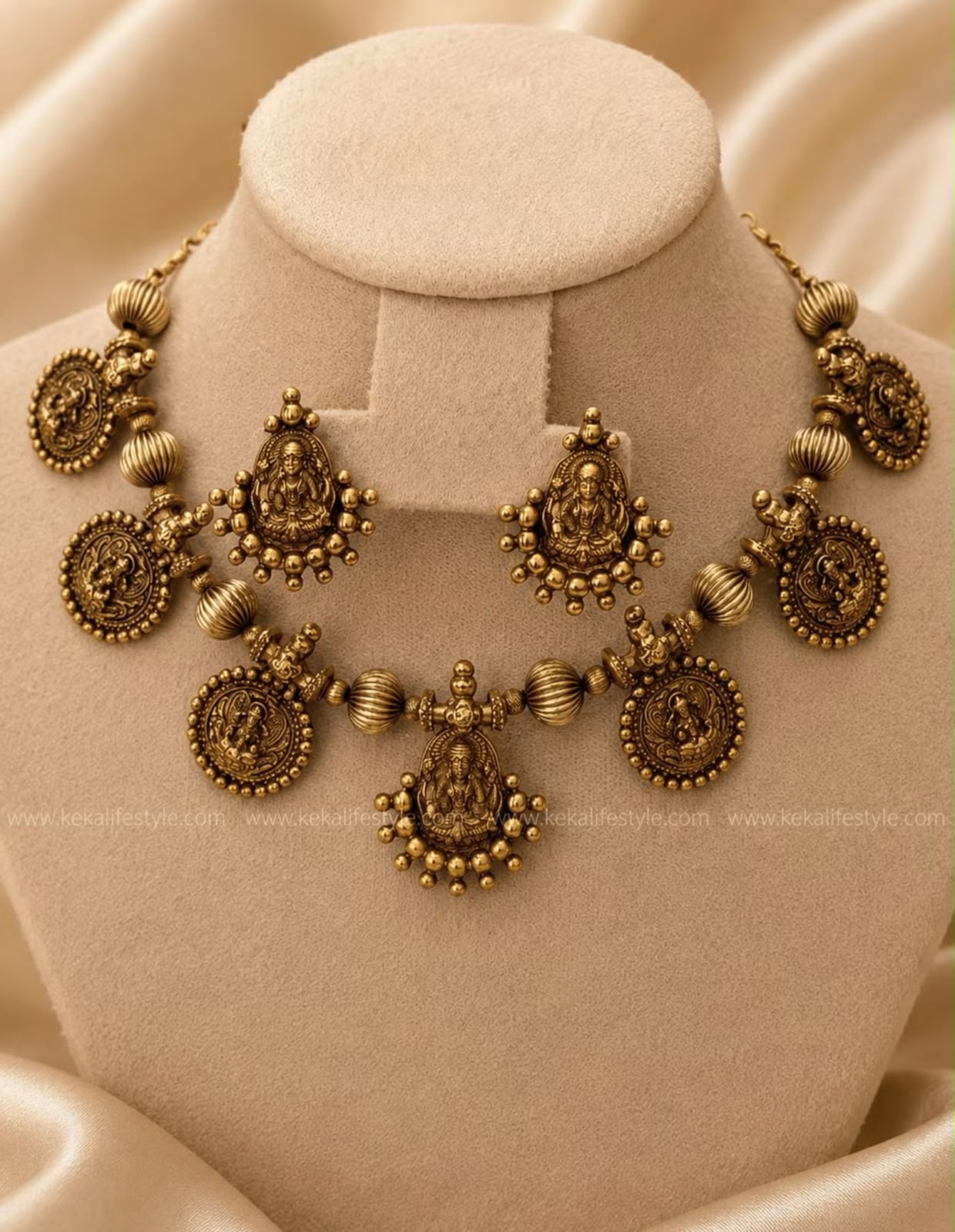 NGN0292 - Antique lakshmi coin necklace with earrings