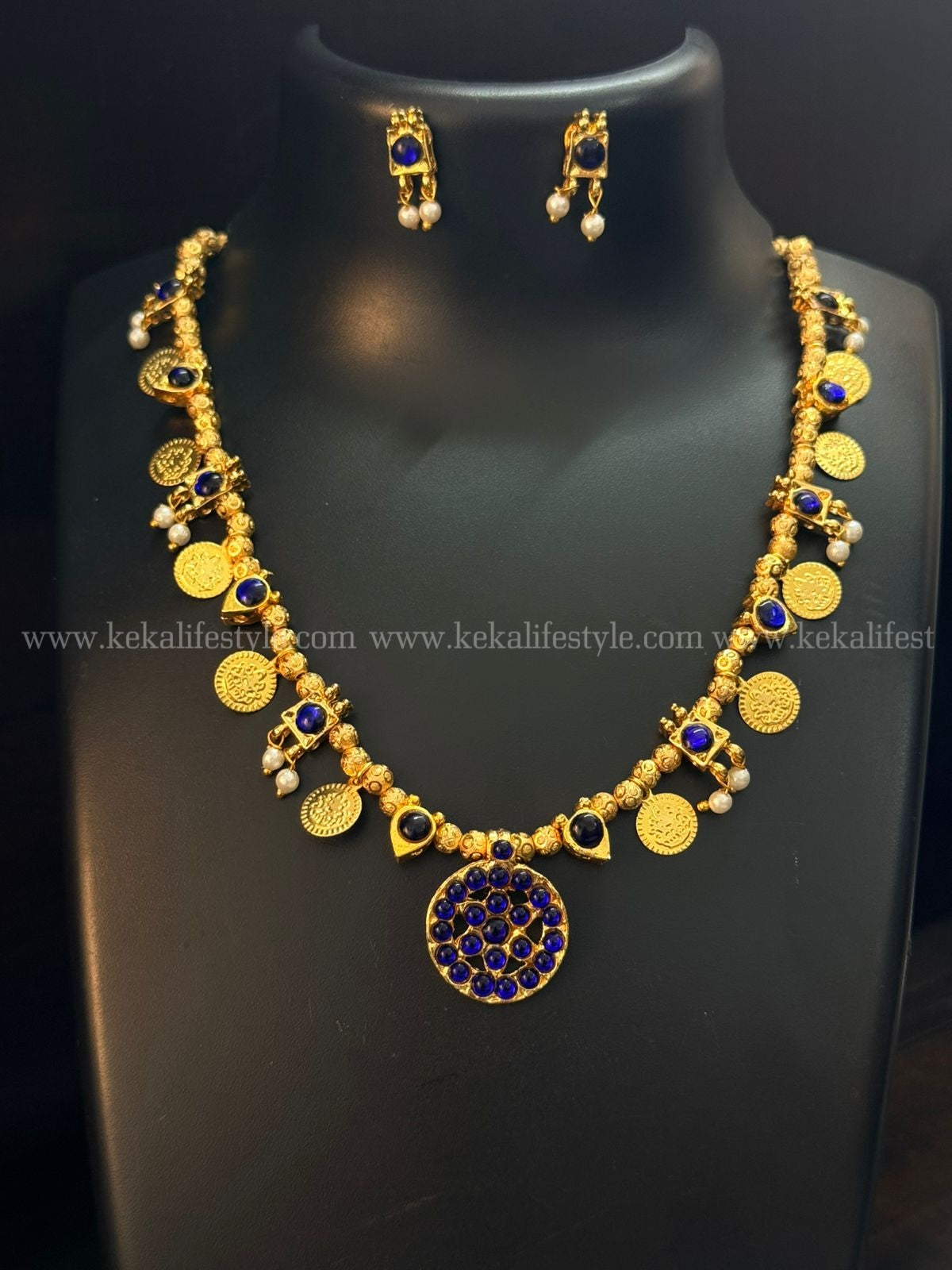 Blue kemp and coin traditional necklace with earrings