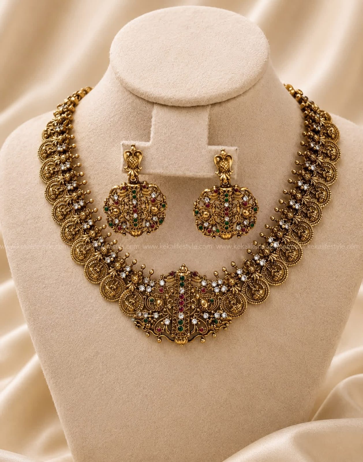 NGN0279 - Stone lashmi coun neckalce with earrings