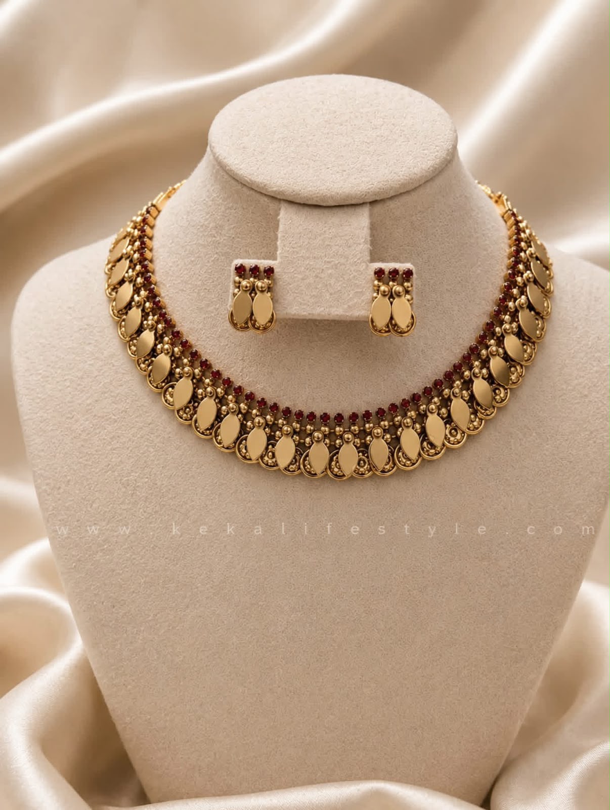 NGN0278 - Red stone ilakkathali necklace with earrings