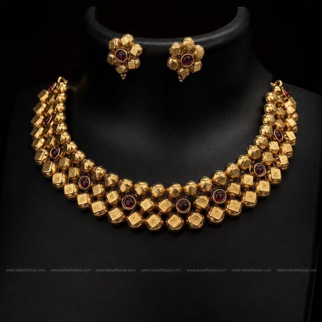 NGN0254 - Traditional antique bead necklace with ruby stone embellishments. Includes matching earrings