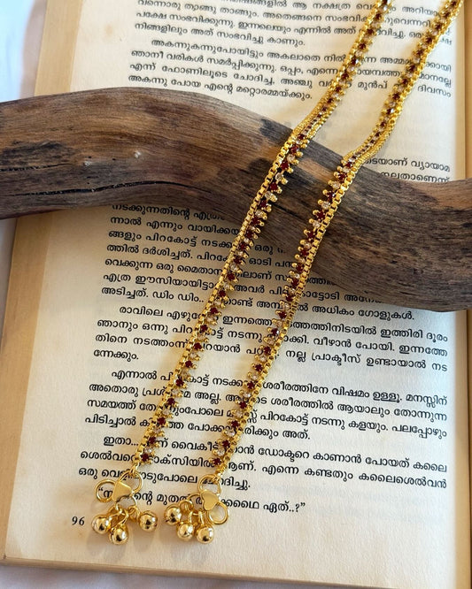 Rain Drops White And Red Stones Gold Anklets