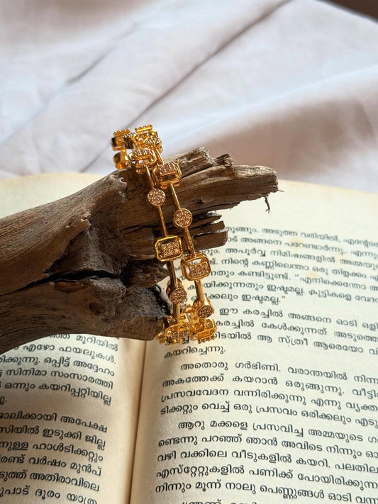 Ad Stone Square Round Single Gold Bangles