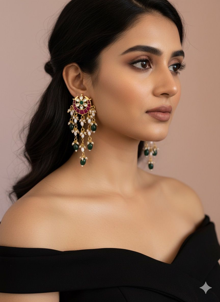 Jadau Kundan Flower Pendant With Green And White Beads Drops Earrings