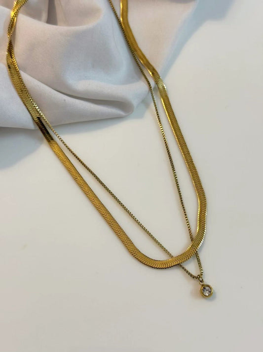 Anti-Tarnish Stainless Steel Single Stone Pendant With Snake Chain