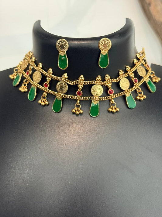 Green Nagapadam With Coin Choker With Earrings