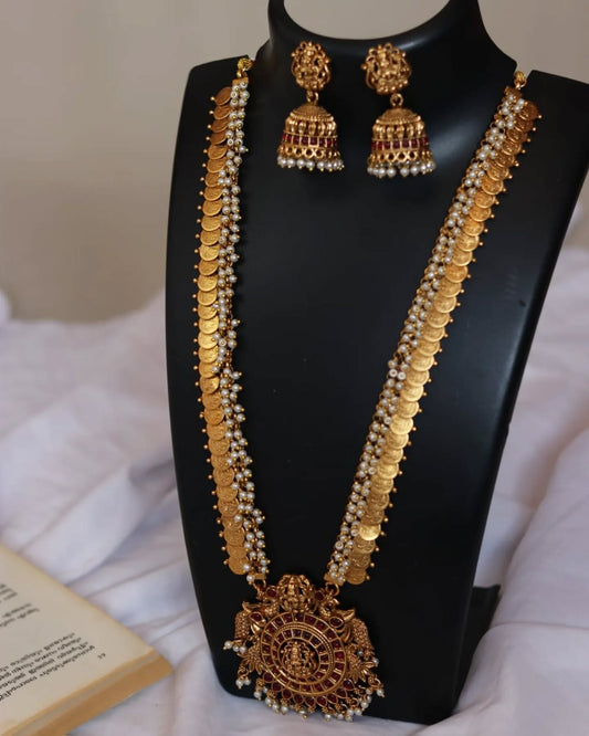 Ruby Lakshmi Pendant In Guttapusalu Chain Haaram With Earrings