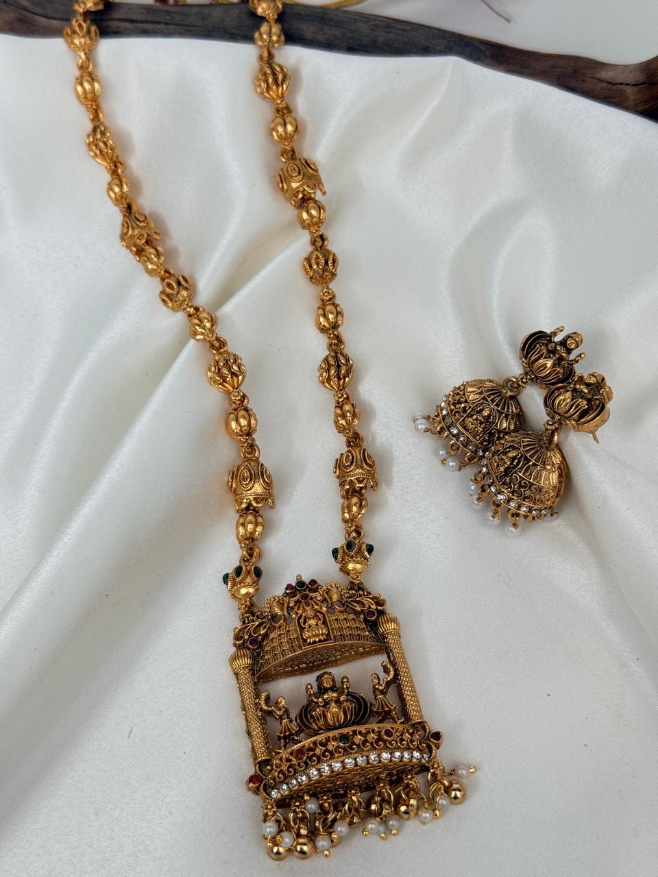 Lakshmi Mandir Haaram With Earrings