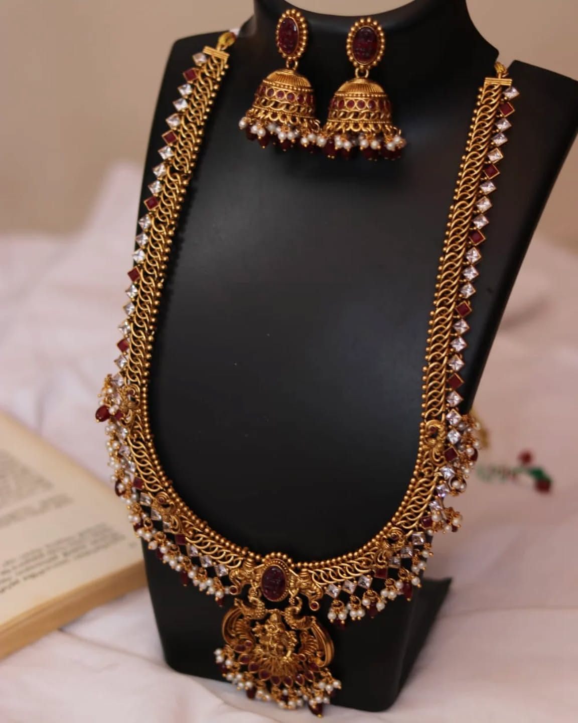Lakshmi Pendant In Pink And White Stone Chain Heavy Haaram With Earrings