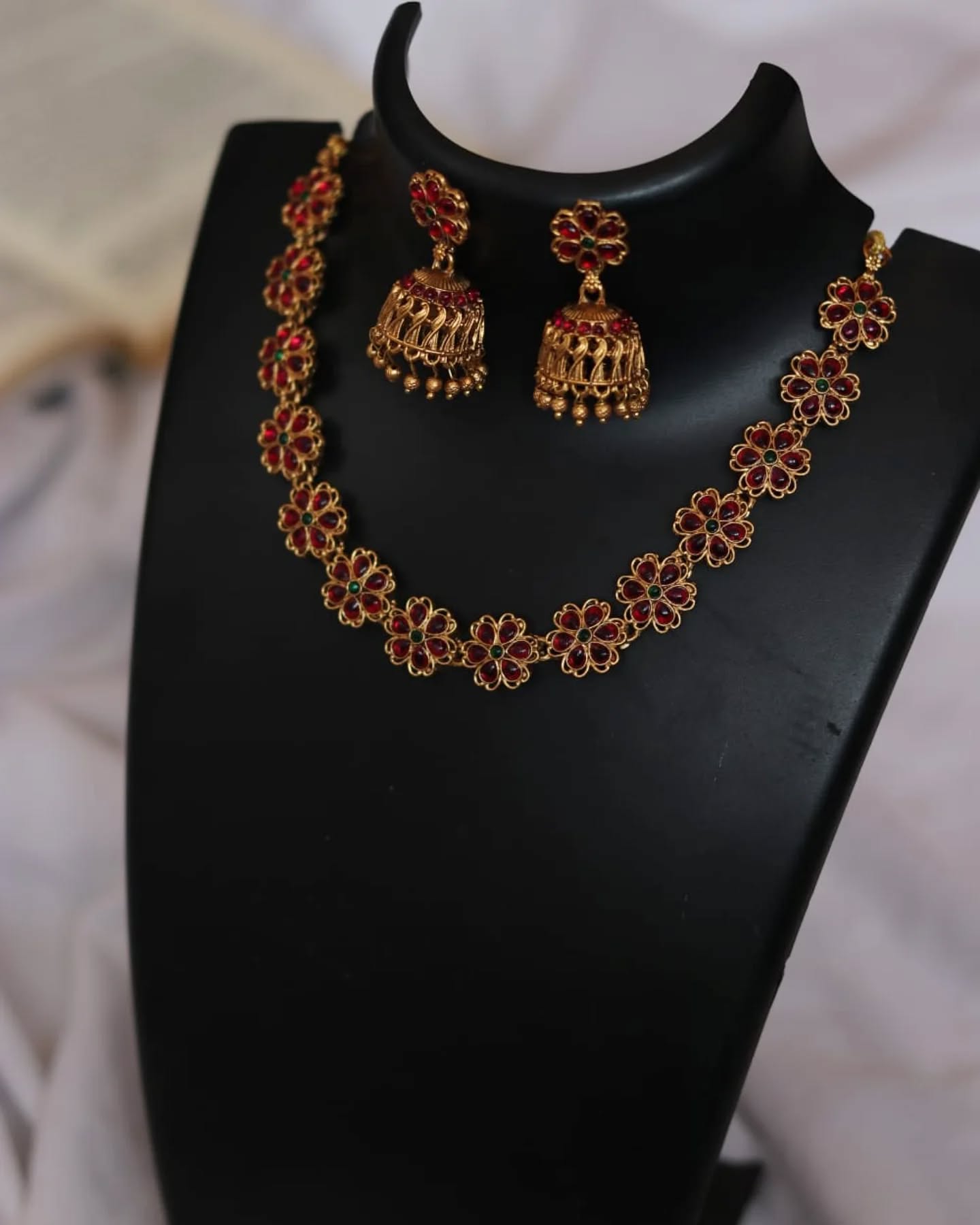 Multicolor Flower Necklace With Earrings