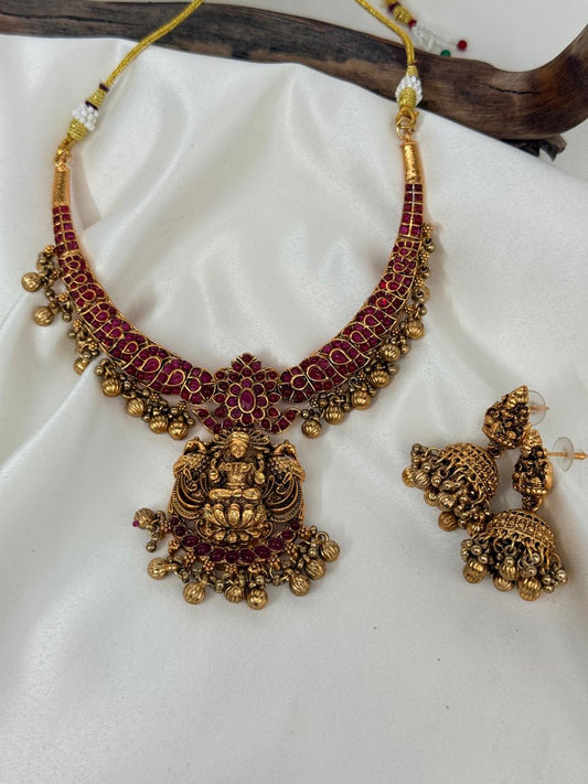 Pink Lakshmi Hasli Necklace With Earrings