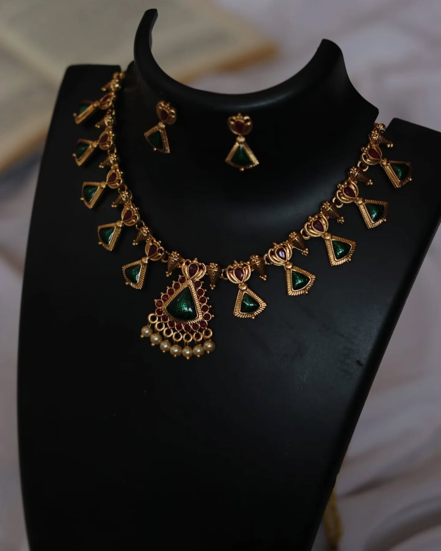 Triangle Palakka Necklace With Earrings