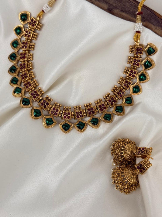 Green Palakka Necklace With Earrings
