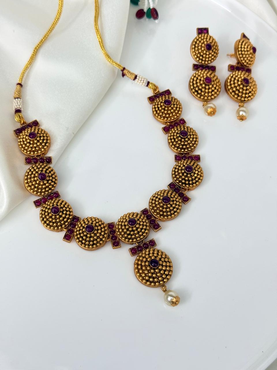 Bubble Pink Necklace With Earrings