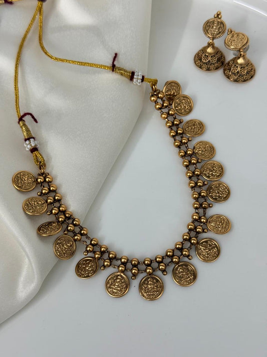 Single Layer Coin Necklace With Earrings