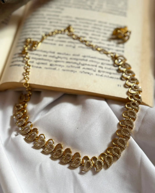 Ad Stone Mango Necklace With Earrings