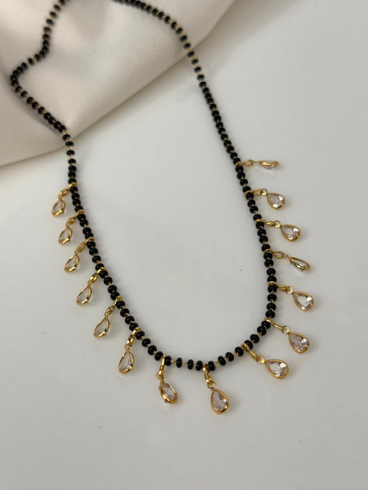 Polki Drops In Karimani Necklace