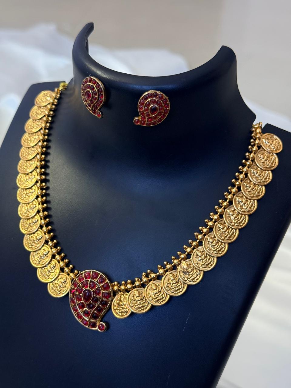 Ruby Kemp Mango With Coins Necklace With Earrings