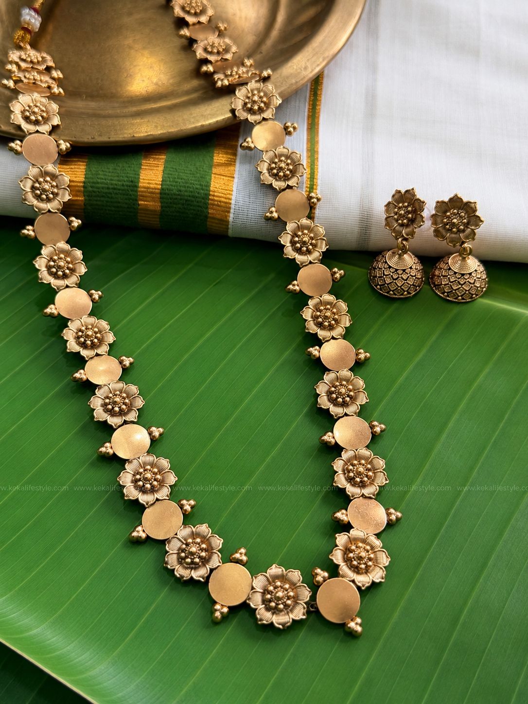 Non idol flower haaram with earrings