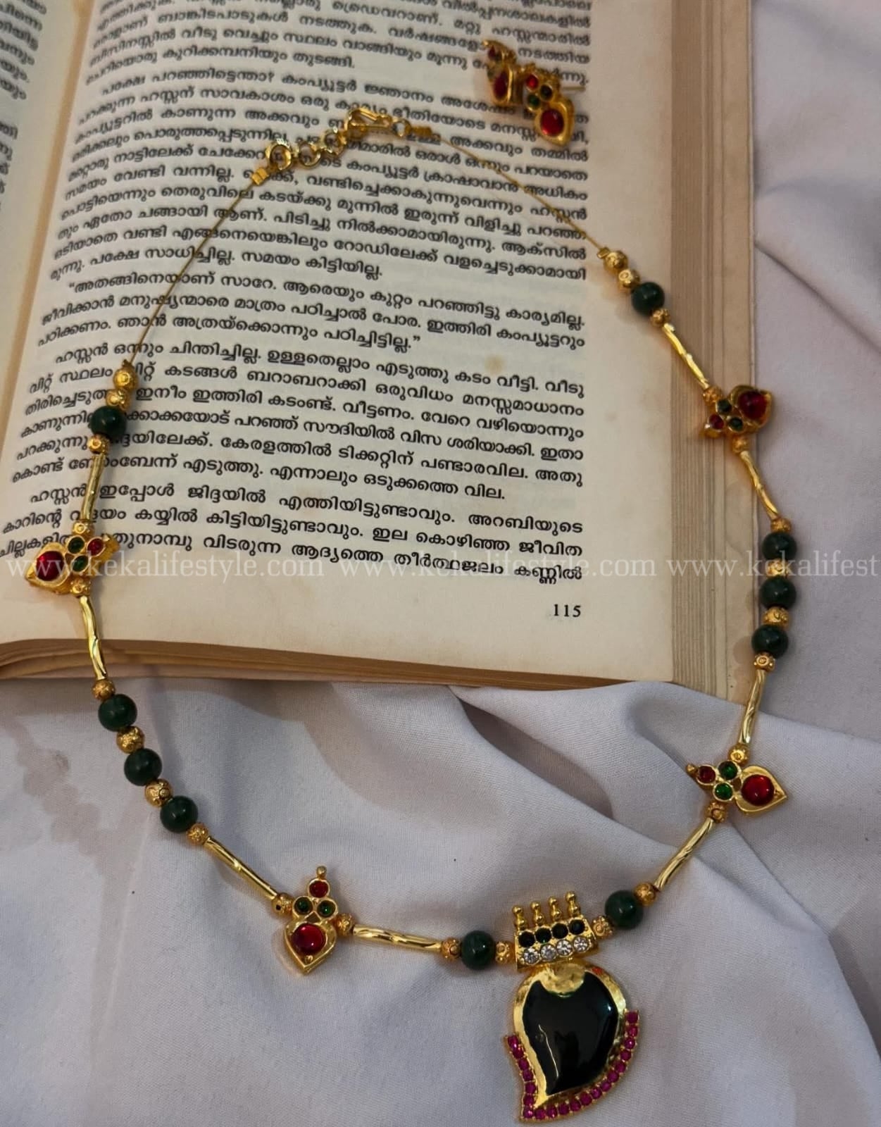 Kemp Necklaces With Earrings