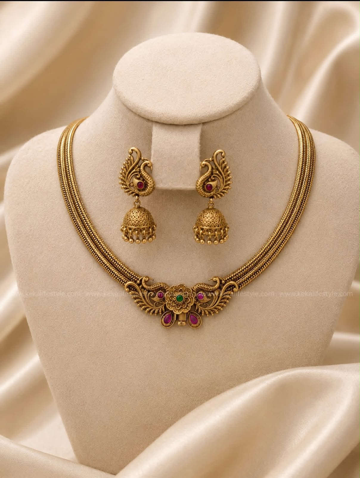 NGN0280 - Screw necklace with earrings