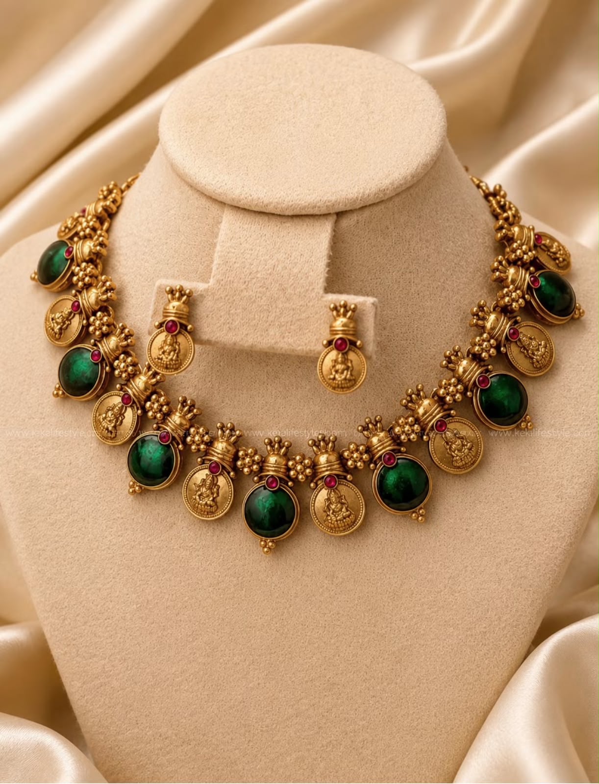 NGN0295 - Palakka - coin necklace with earrings