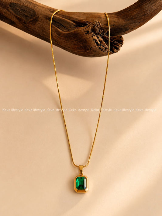 Anti tarnish premium quality daily wear chain. Product code: NA0030