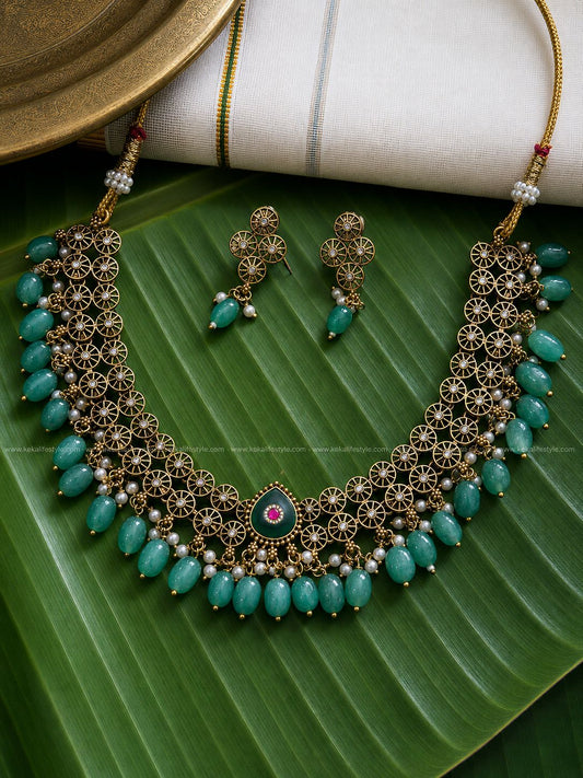 Designer short necklace with earrings